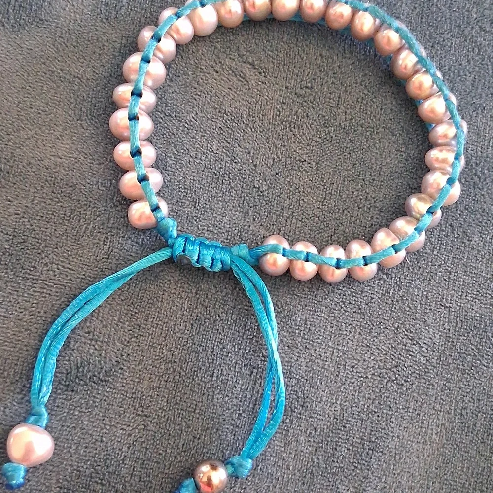 Silver Fresh Water Pearl Bead Bracelet with Turquoise Cord.